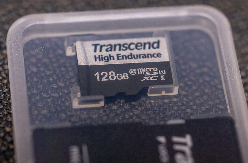 カーナビ用に高耐久microSD買ったらエラー。原因と対策。
