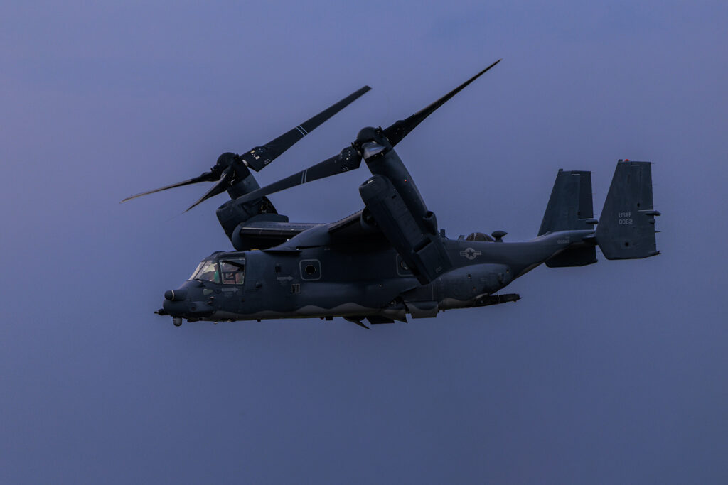 静止画も動画も、は難しい：航空祭写真