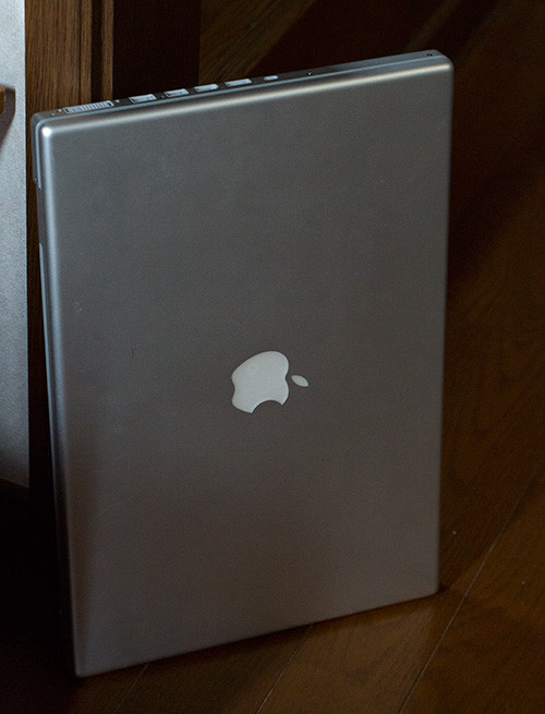 MacBookPro Early 2008 起動セズ
