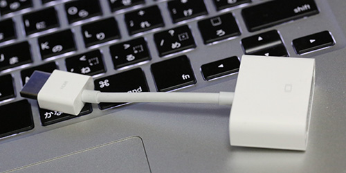 Macbook_pro_cable_4